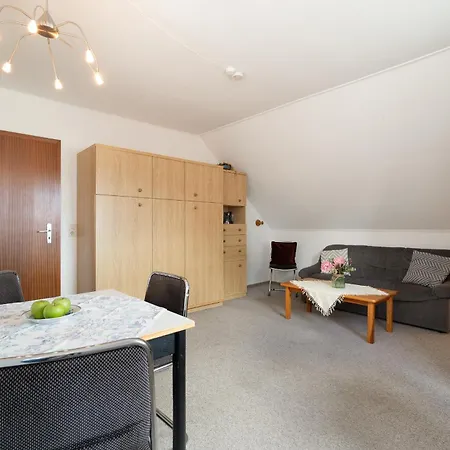 Apartment Sommerweg 17 Ii *