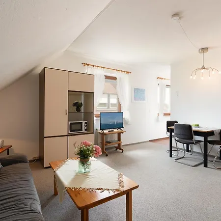 Apartment Sommerweg 17 Ii *